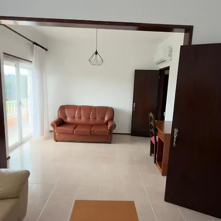 Vakantiehuis Cantinho Da Paz *